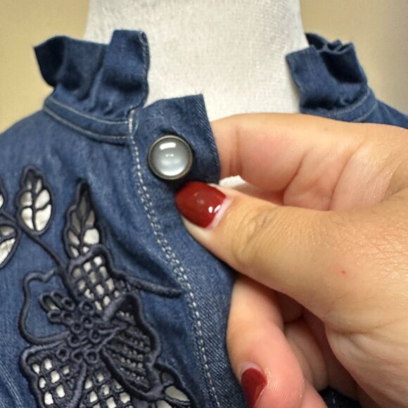 NWT! Coach Chambray Denim Embroidered Floral Shirt Dress Pockets Western Boho 0 - Picture 4 of 12